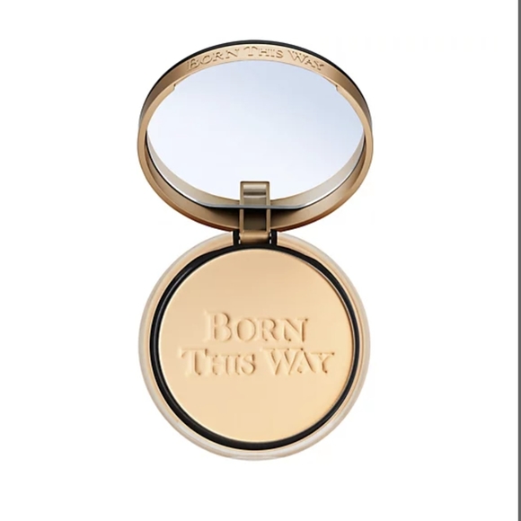Too Faced multi use Complexion Powder. NIB. - Picture 2 of 8
